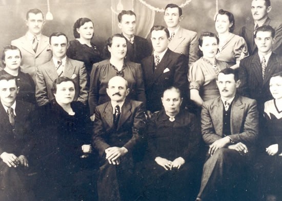 1ª Geração: Valdemar, Adelina, Primo, Giovencio, Alice, Cezar, Norma, Antonio, Amélia, Armando, Orte